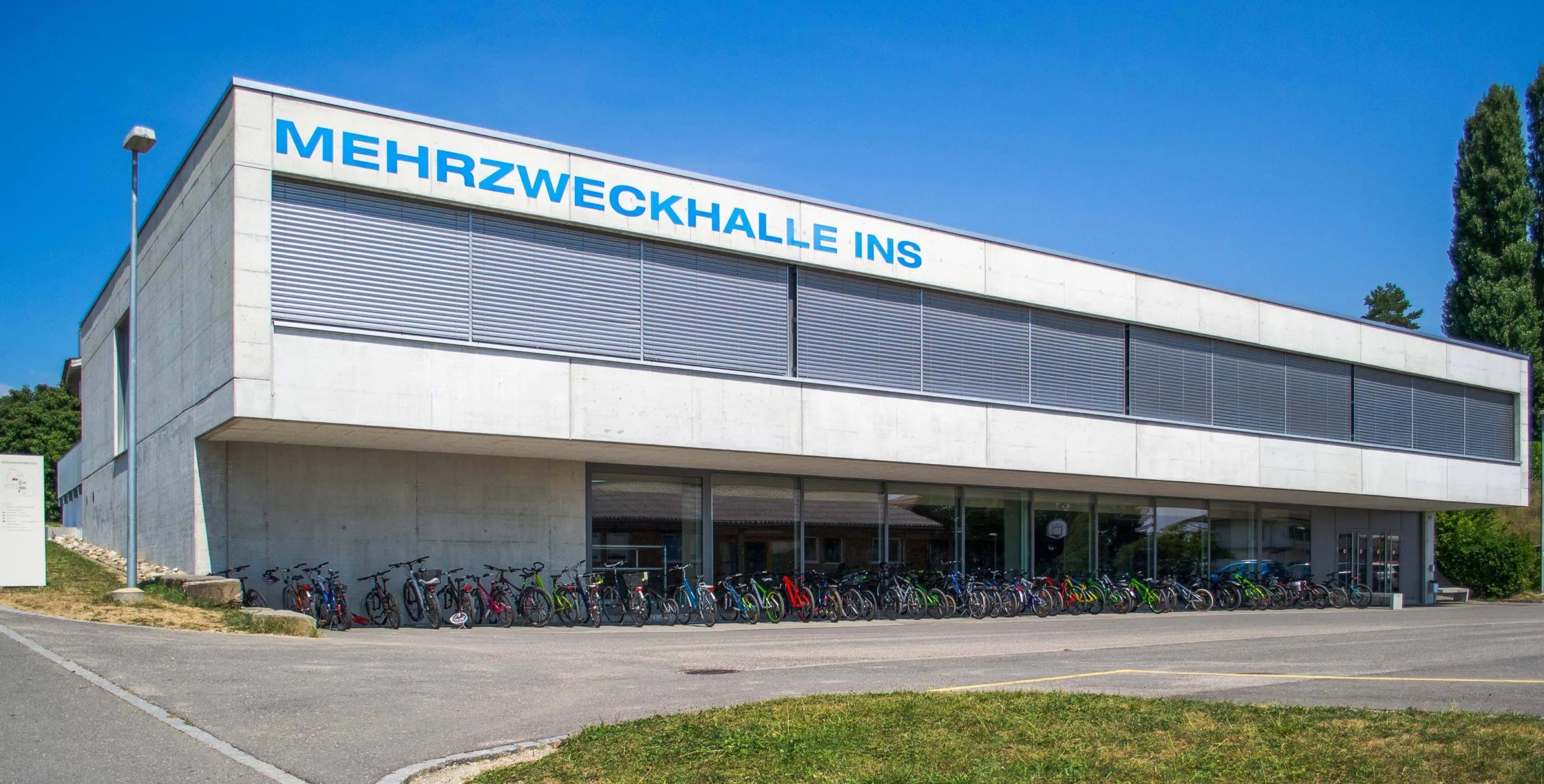 413 Mehrzweckhalle Ins Bild 3