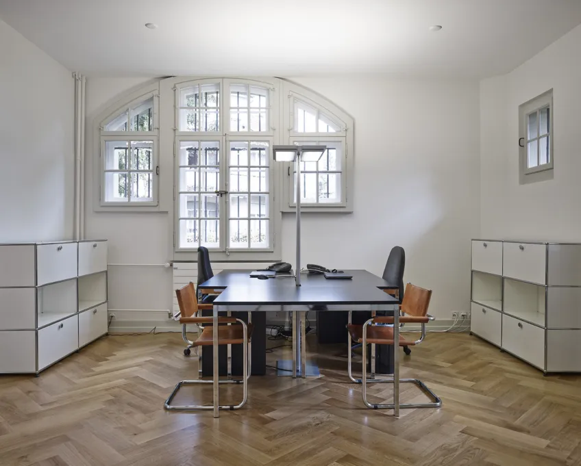 VILLA ELFENSTRASSE INTERIOR 201